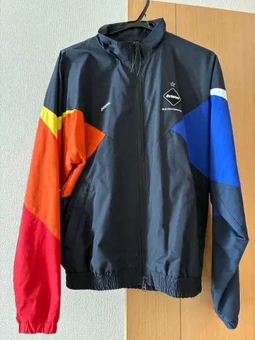 fcrb 나일론 자켓