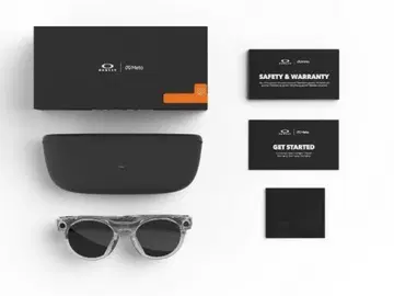 Oakley Meta HSTN Transitions