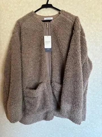 SIMPLICITE 보아 자켓 베이지