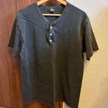 good on 헨리넥T셔츠 L 사이즈 다크 그레이