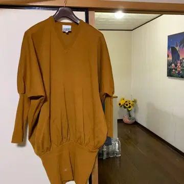 머스타드 V넥 니트 긴팔