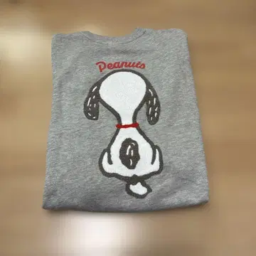 새상품 스누피 사가 자수 맨투맨 트레이닝복 L 사이즈