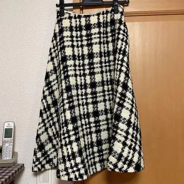 COOME/울 혼방 화이트 블랙 체크 플레어 스커트 사이즈 38