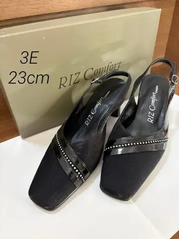 리즈 RIZ 컴포트 백 스트랩 샌들 23cm 3E