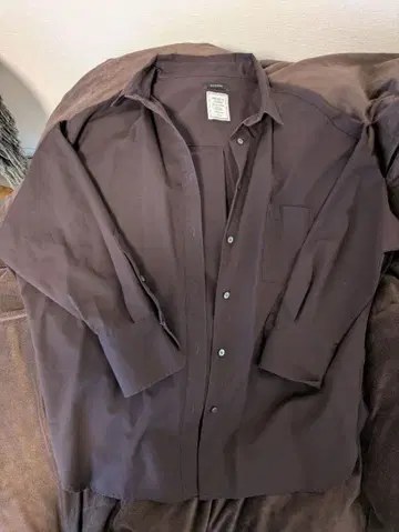 anuan 다크 브라운 긴팔 셔츠