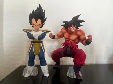 제일복권 드래곤볼 EX 베지터, 손오공 피규어 세트