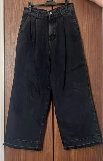 ZARA 블랙 와이드 데님