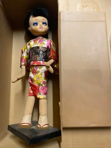 꽃무늬 기모노 리카짱풍 인형