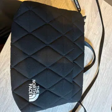 THE NORTH FACE 블랙 사코슈