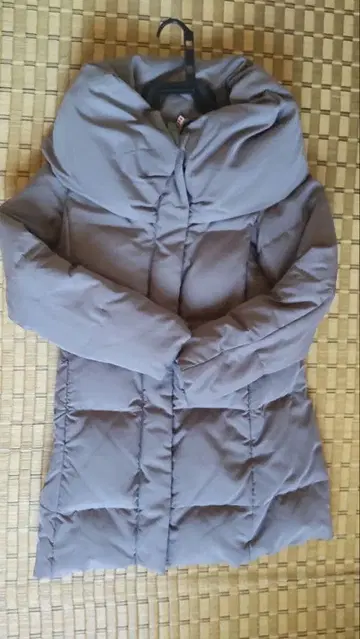 다운 자켓 M 사이즈 퀼팅