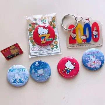 헬로키티 핀 배지 캔뱃지 세트