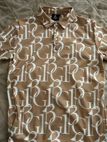 새상품급 1piu1uguale3 골프 피케 셔츠 M 사이즈