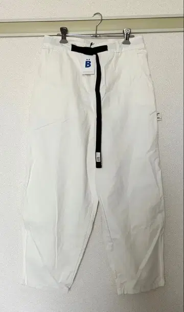 [택 포함] BONBON bellken idea 화이트 와이드 레그 팬츠