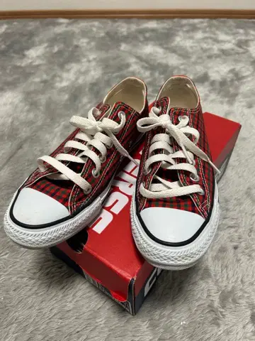 파미리아 컨버스 콜라보