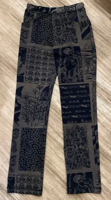 새상품 kaya 스트레치 팬츠 스키니