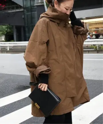 두지엠 클라세 리베라드 ZIP LONG BLOUSON