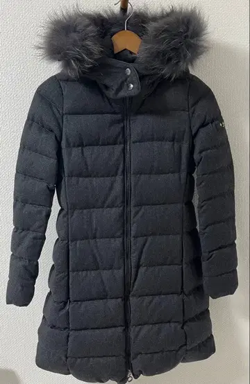 TATRAS 후드 부착 다운 자켓 다크 그레이