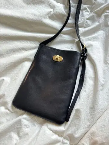 [ hender scheme ] twist buckle bag xs