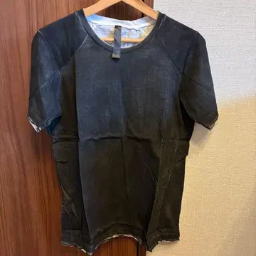 그레이 크루넥 T셔츠 사이즈 7