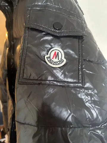 MASHION 블랙 다운 자켓 후드 부착