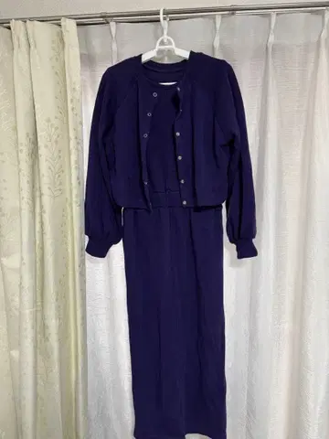 로리즈팜 컷 가디건 슬리브리스 원피스 세트