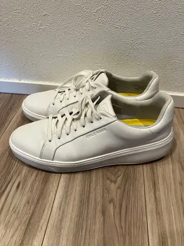 콜한 화이트 가죽 신발 28cm