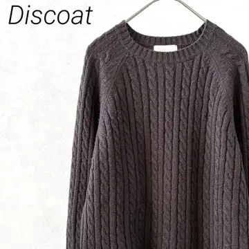 Discoat 니트 스웨터 크루넥 사이드 슬릿 케이블 짜임