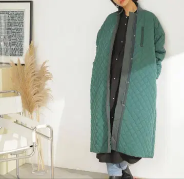 GENE HEAVENS 그린 퀼팅 롱 코트