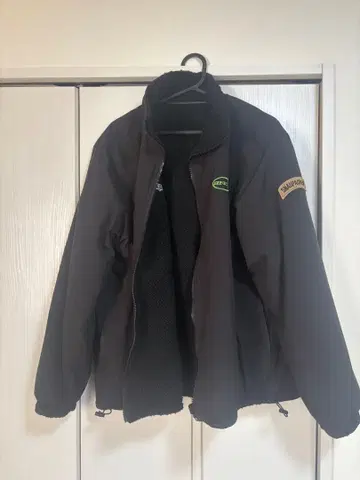 Snap club 리버서블 보아 자켓