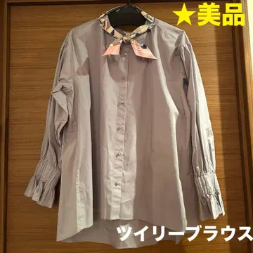 [ 새상품급 ] TRUNK 트윌리 블라우스