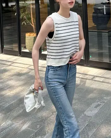 ZARA 보더 니트 베스트