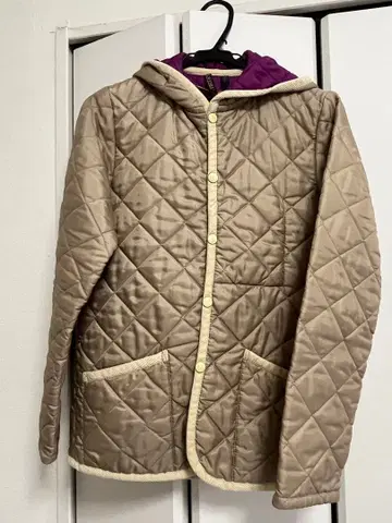 LAVENHAM 투모로우랜드 별주 퀼팅 자켓 38