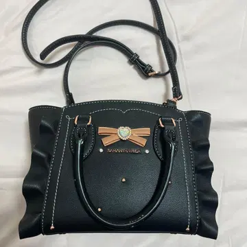 사만사 베가 리본 스터드 플러터 미니 블랙 지뢰계