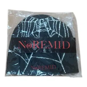 [ 당일 발송 ] NOREMID BLACK beanie 덤 스티커