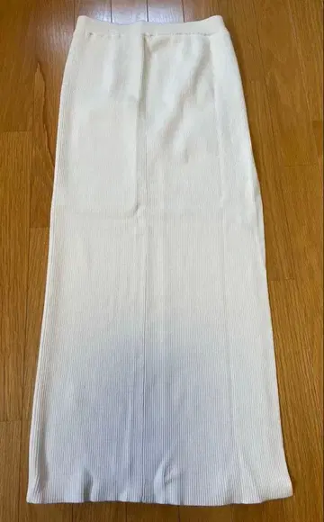 GYDA 리브 타이트 스커트