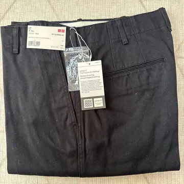 [ 미사용 새상품 ] 와이드핏 테이퍼드 앵클 치노