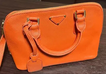 오렌지 컬러 숄더백