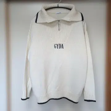 극미품 GYDA 제이다 니트 스웨터 아이보리 FREE