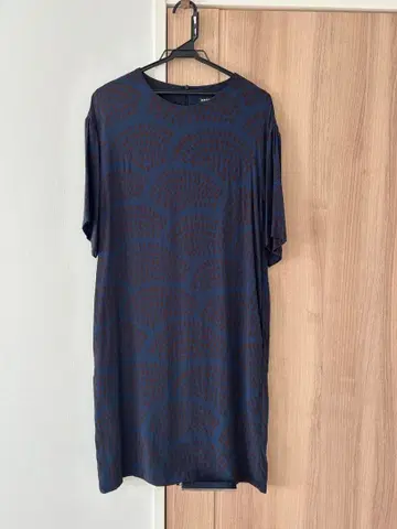 마리메꼬 반팔 원피스