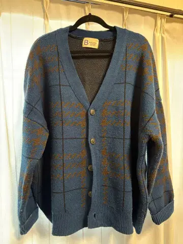 BLUE BUCKET 체크 무늬 가디건