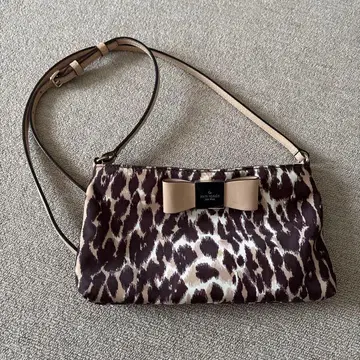 케이트 스페이드 레오파드 무늬 숄더백