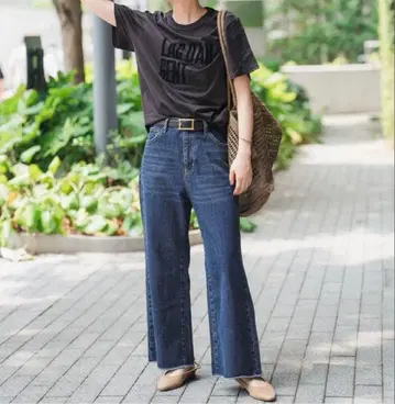 Spick and Span 5 1/2 크롭 데님 27인치