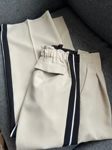 La SRIC 와이드 팬츠