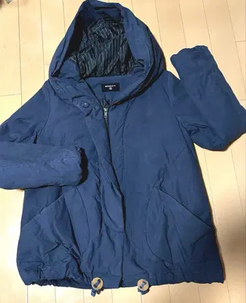 멜베이유 아쉬 네이비 후드 부착 다운 자켓 M