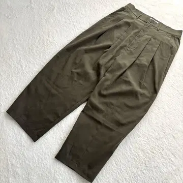 [ 새상품급 ] remer 루즈 테이퍼드 와이드 PT 팬츠 턱