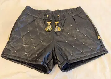 MARK & LONA 블랙 숏팬츠