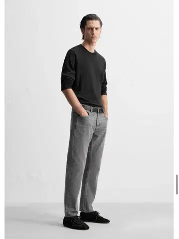 자라 스트레이트 핏 데님 청바지