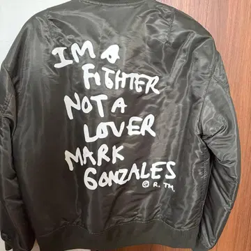 Mark Gonzales MA-1 자켓 올리브색