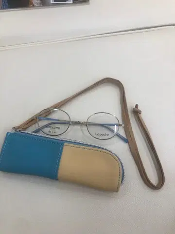 라포슈 라운드 안경 일본제 케이스 포함