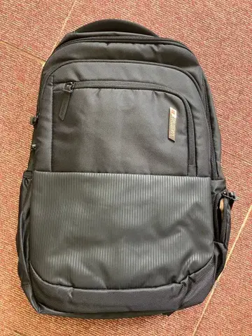 AMERICAN TOURISTER 블랙 백팩 세그노